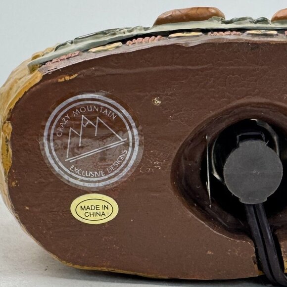 Crazy Mountain Ceramic Pumpkin-Shaped "Give Thanks" Table Lamp Cutouts Fall 7.5" - Picture 9 of 13